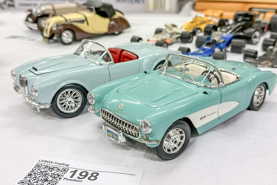 2 Sammlerautos